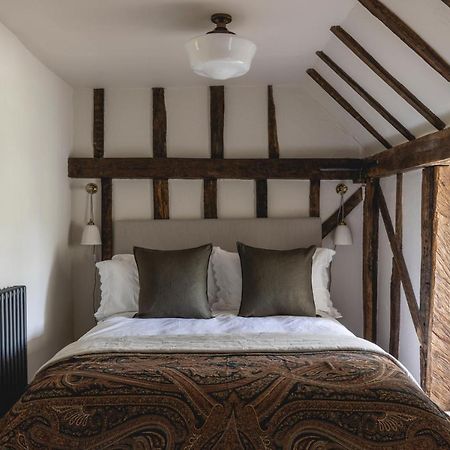 Cosy Cottage With Beautiful Garden, Hottub & Sauna Marden  Esterno foto