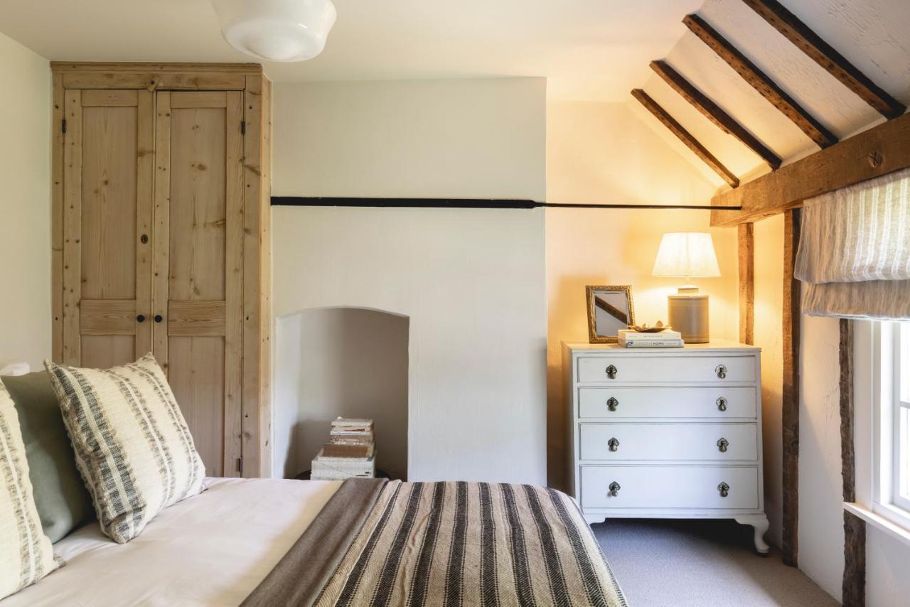 Cosy Cottage With Beautiful Garden, Hottub & Sauna Marden  Esterno foto